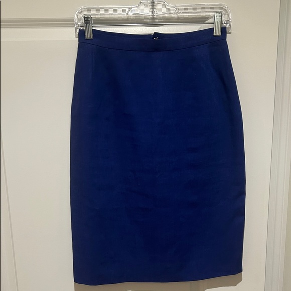 CHANEL Beautiful Blue Linen Fully LinedSkirt